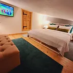 Luxury Loft Sofia דירה פאטרה